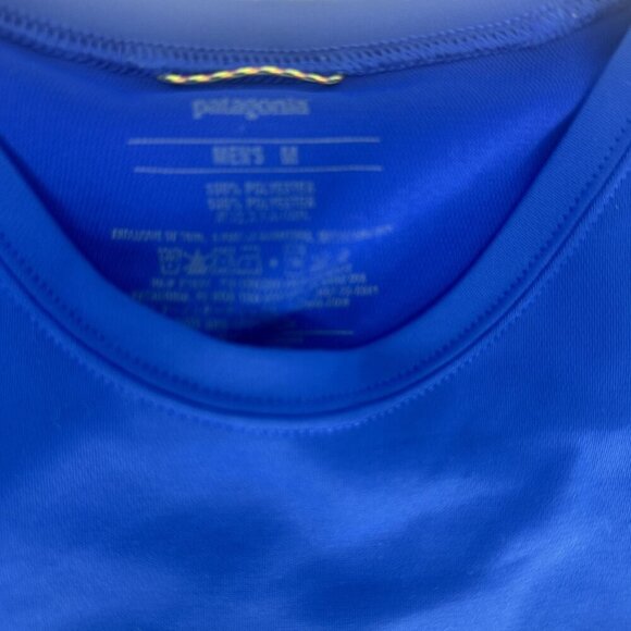 Patagonia Mens Blue Performance T-Shirt With Shark Triangle Graphic & "Approach - Picture 4 of 7